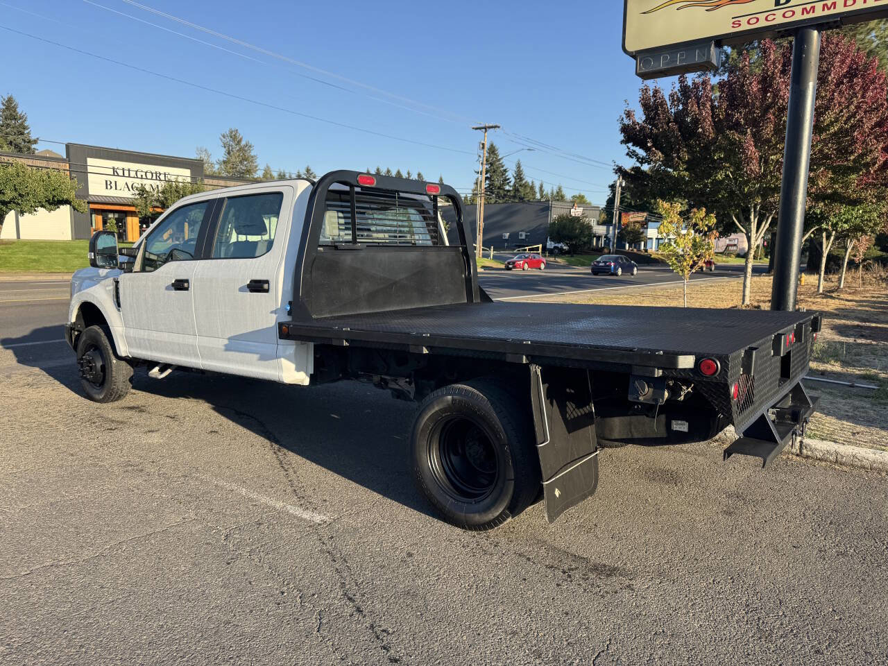 Used 2018 Ford F350 XL w/ Power Equipment Group image 2