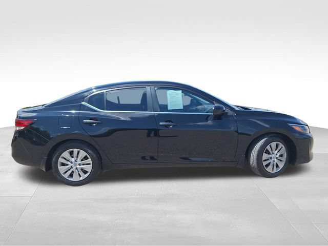 Used 2024 Nissan Sentra S FWD image 9
