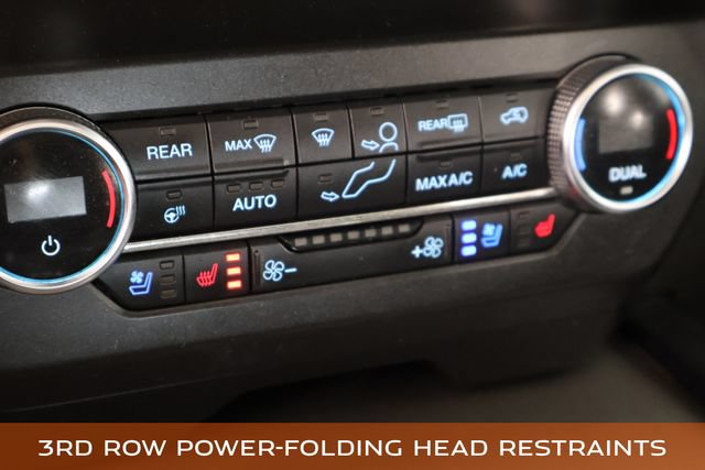 Used 2020 Ford Expedition XLT w/ Equipment Group 202A AWD/4WD image 29