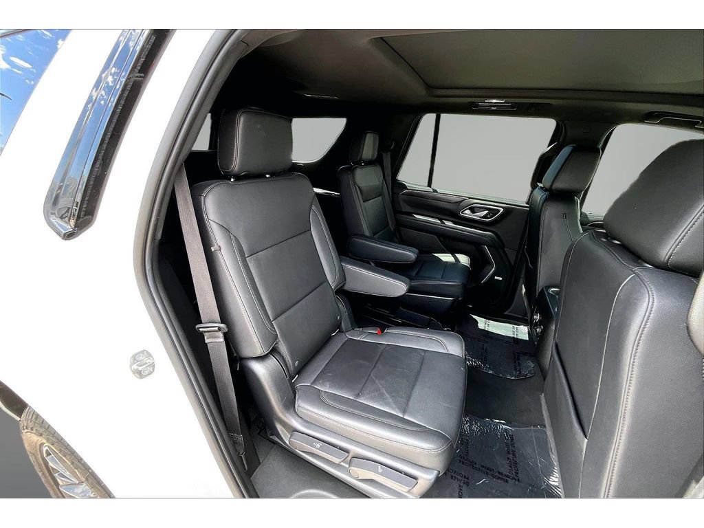 Used 2022 Chevrolet Tahoe Z71 w/ Luxury Package AWD/4WD image 25