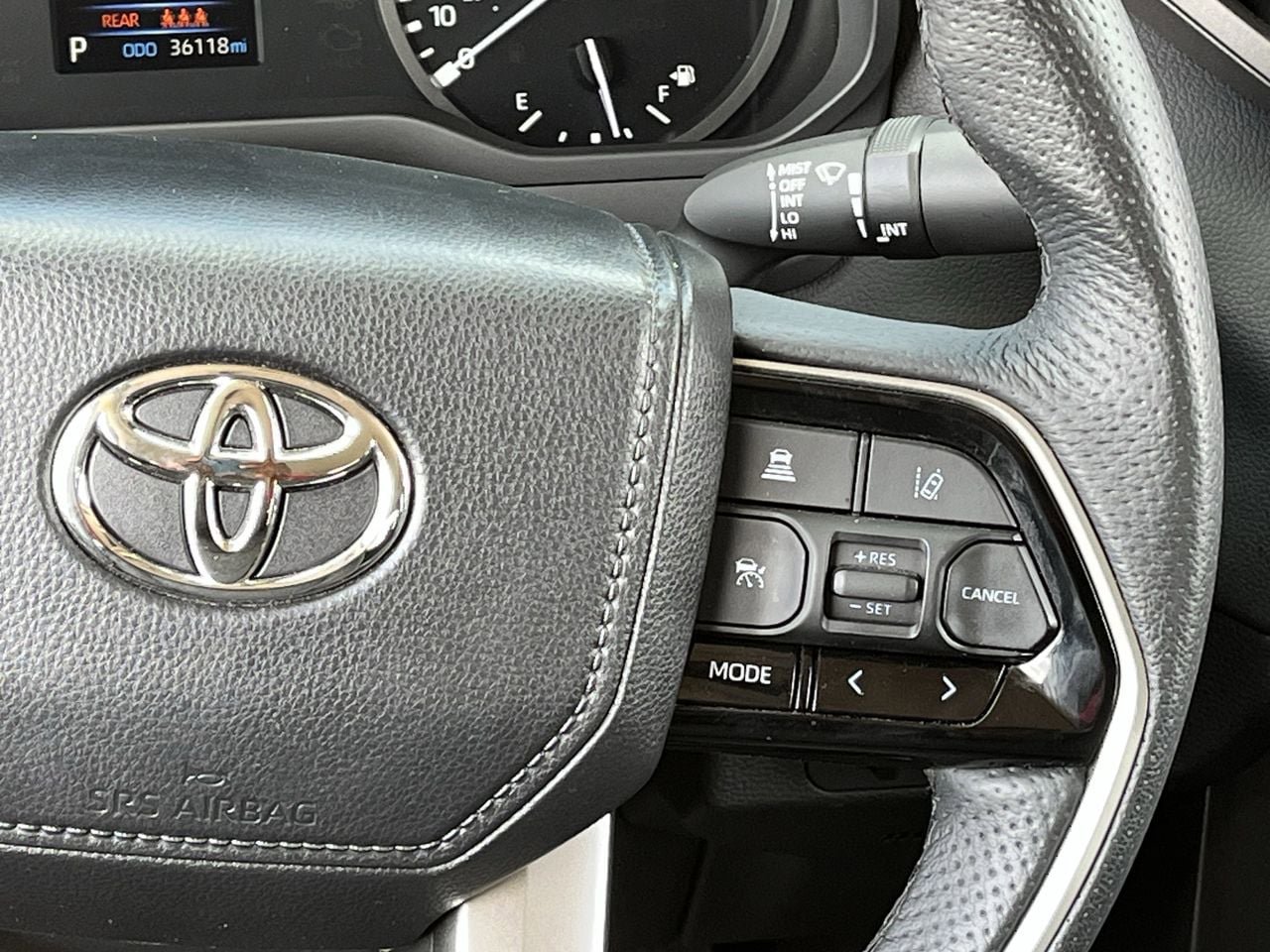 Used 2023 Toyota Tundra Limited w/ Power Package AWD/4WD image 14