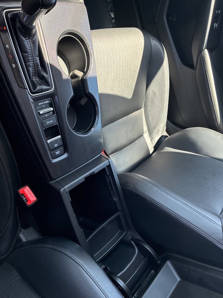Used 2022 Honda Civic Touring image 17