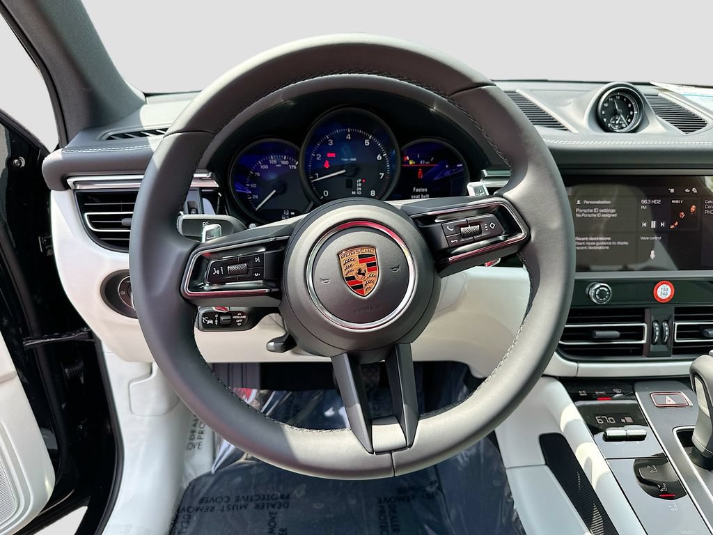 New 2026 Porsche Macan AWD/4WD image 12