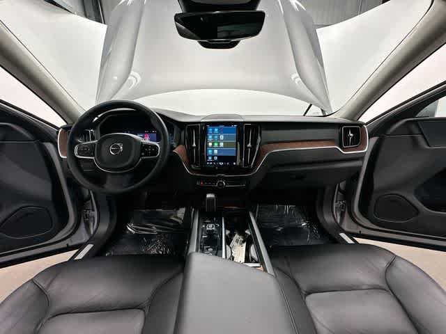 Used 2023 Volvo XC60 B5 Plus w/ Protection Package Premier AWD/4WD image 20
