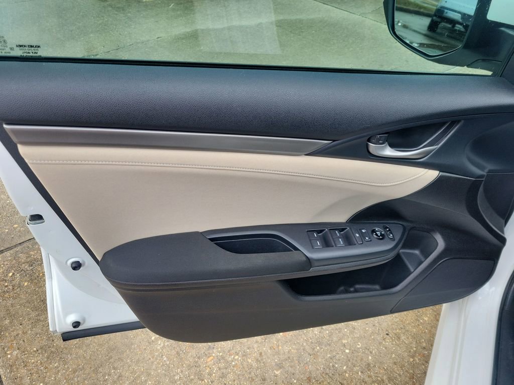 Used 2020 Honda Civic EX image 13