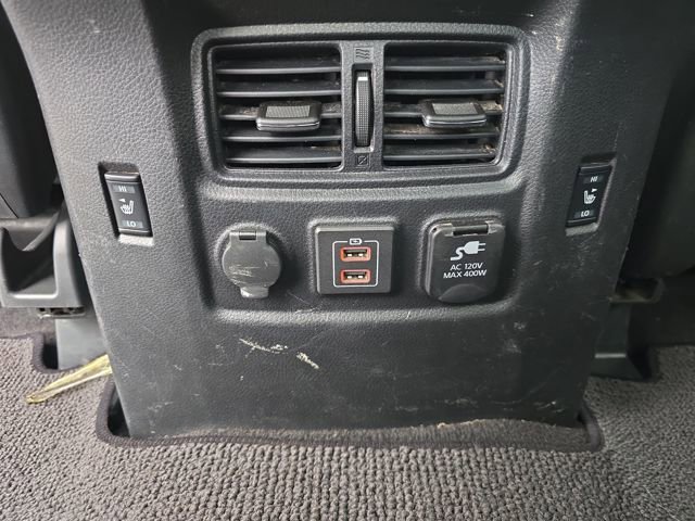 Used 2023 Nissan Titan PRO-4X w/ Pro-4x Convenience Package image 35