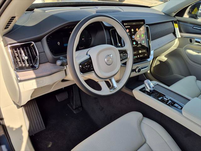 New 2026 Volvo XC90 T8 Ultra w/ Protection Package AWD/4WD image 7