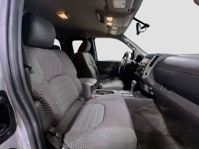 Used 2014 Nissan Frontier SV w/ SV Value Truck Package RWD image 26