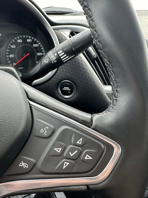 Used 2023 Chevrolet Malibu RS FWD image 21