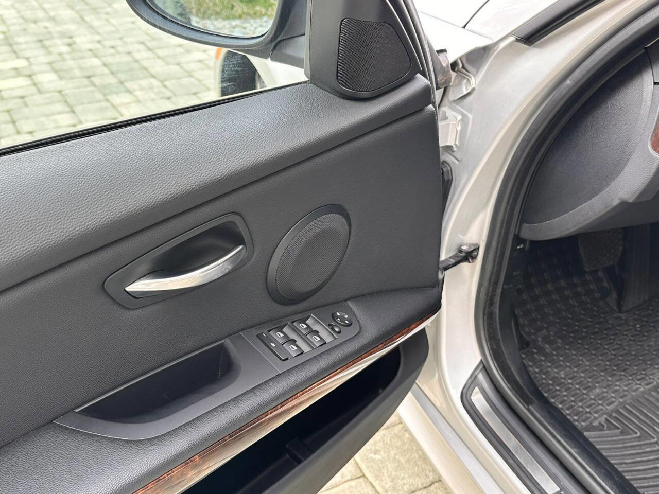 Used 2009 BMW 328i xDrive 328i xDrive AWD 4dr Sedan SULE image 52