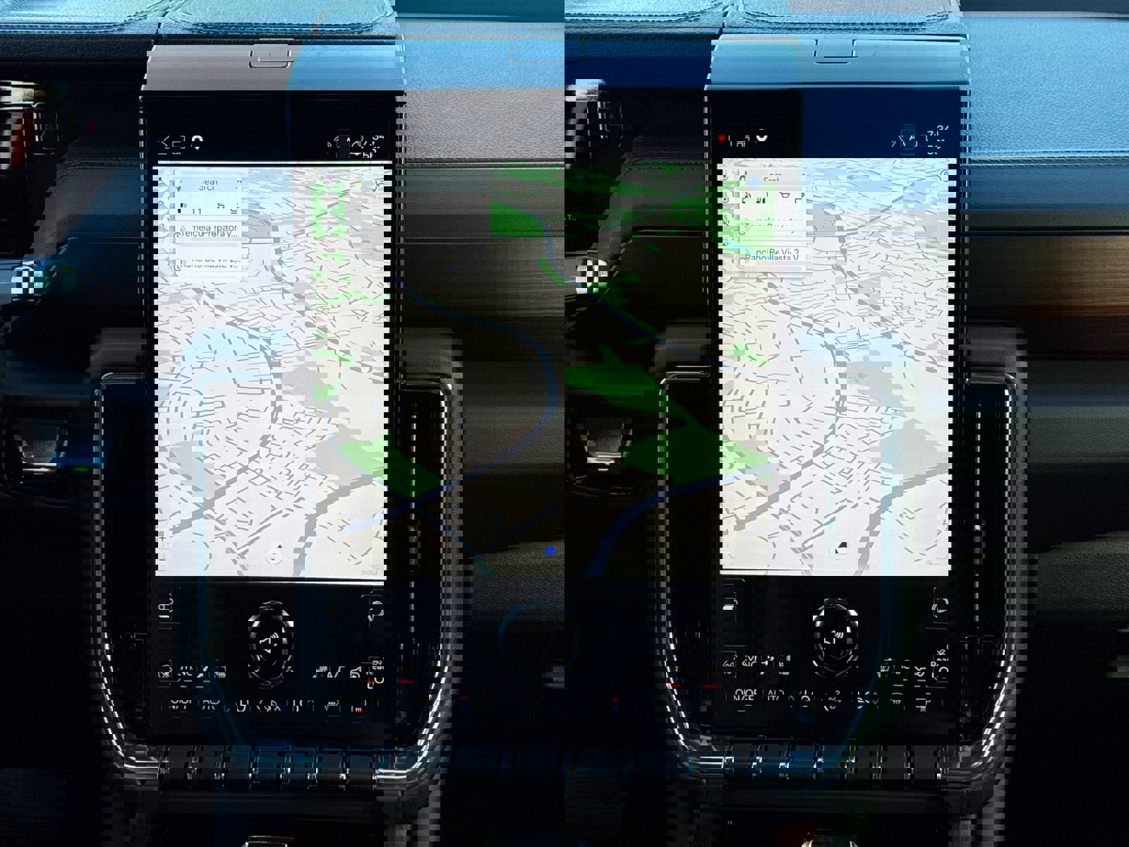 Certified 2025 GMC Yukon Denali image 25