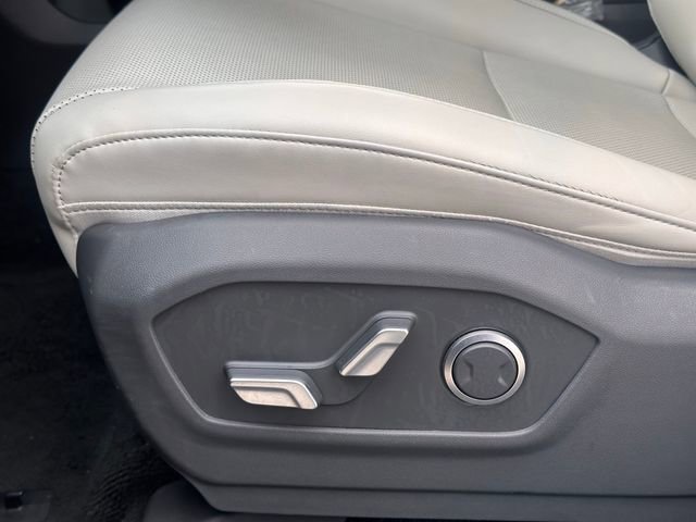 Used 2025 Hyundai Santa Fe SEL image 27