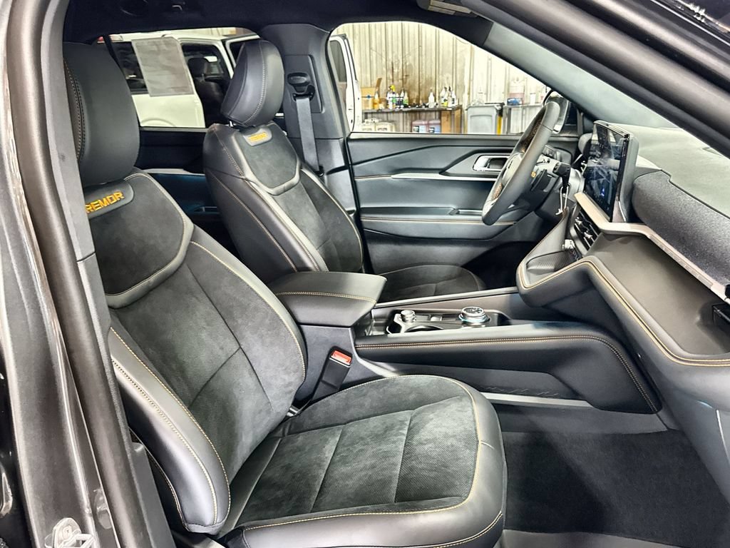 New 2026 Ford Explorer Tremor w/ Tremor Convenience Package AWD/4WD image 32