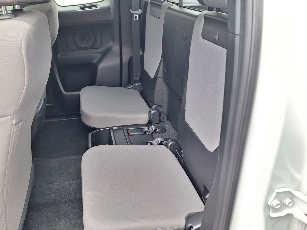 Used 2021 Toyota Tacoma SR5 image 12