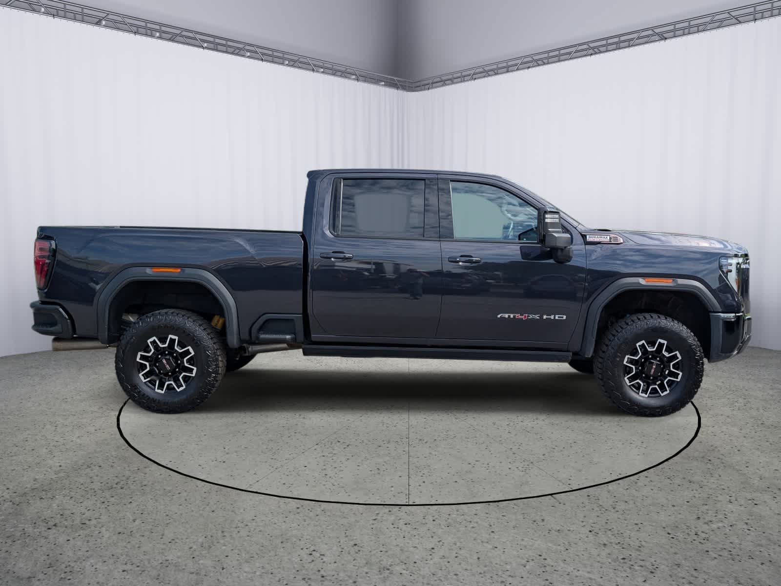 Certified 2025 GMC Sierra 2500 AT4X AWD/4WD image 2