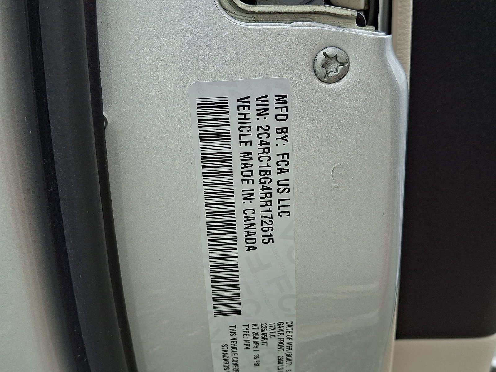 Used 2024 Chrysler Pacifica Touring-L FWD image 26