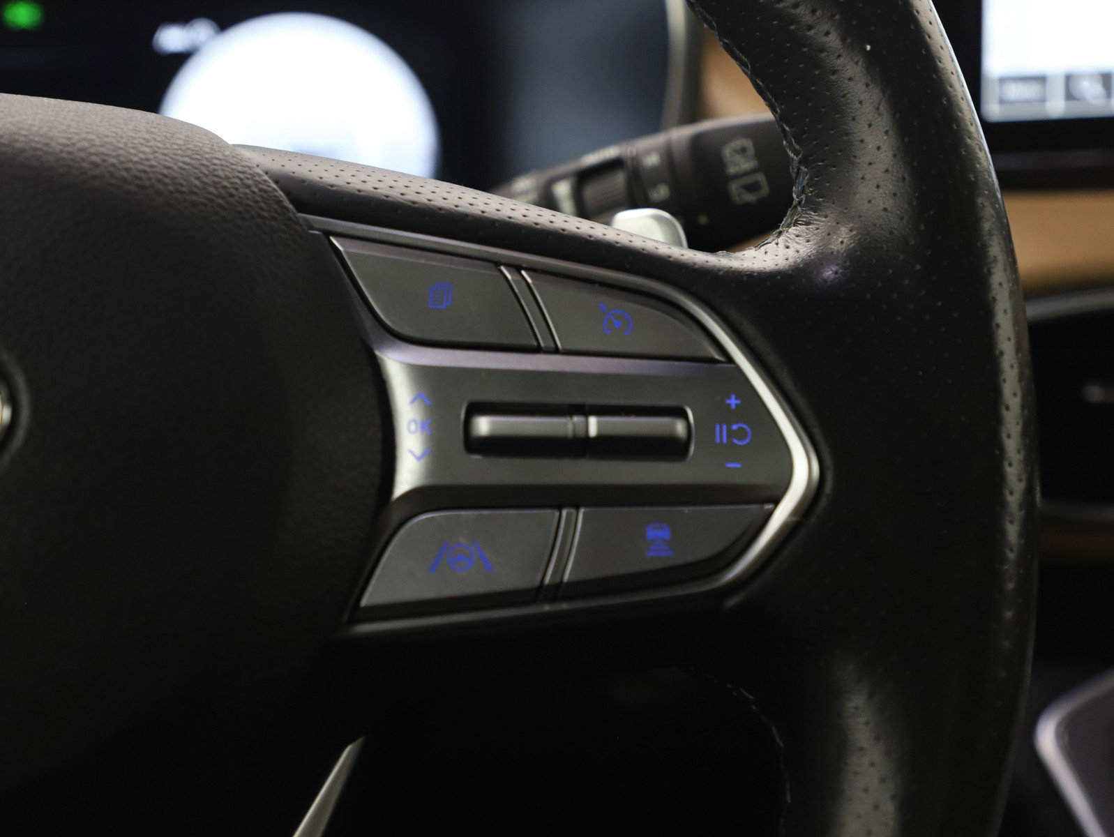 Used 2023 Hyundai Santa Fe Calligraphy w/ Cargo Package image 26