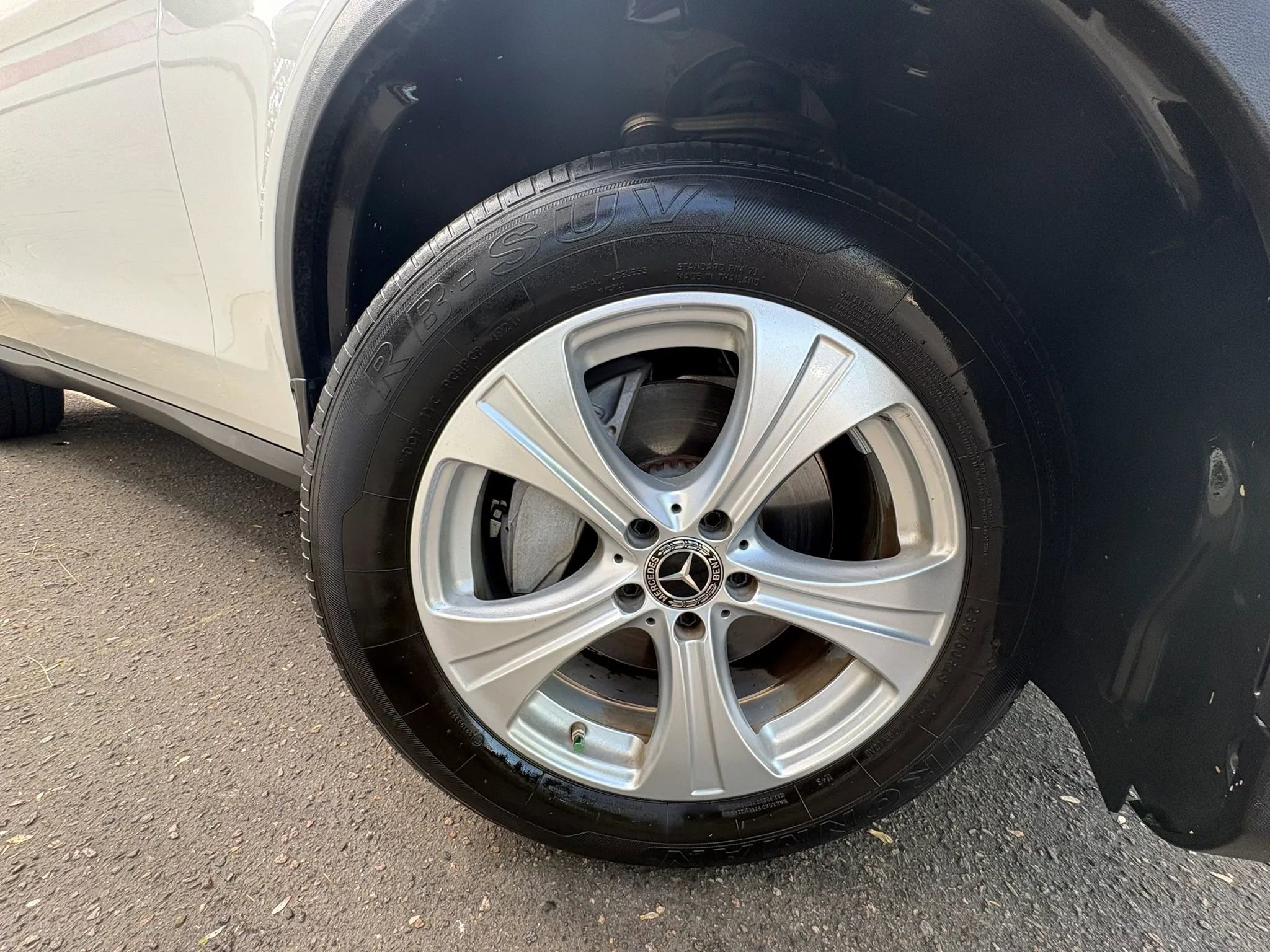 Used 2018 Mercedes-Benz GLC 300 4MATIC image 48