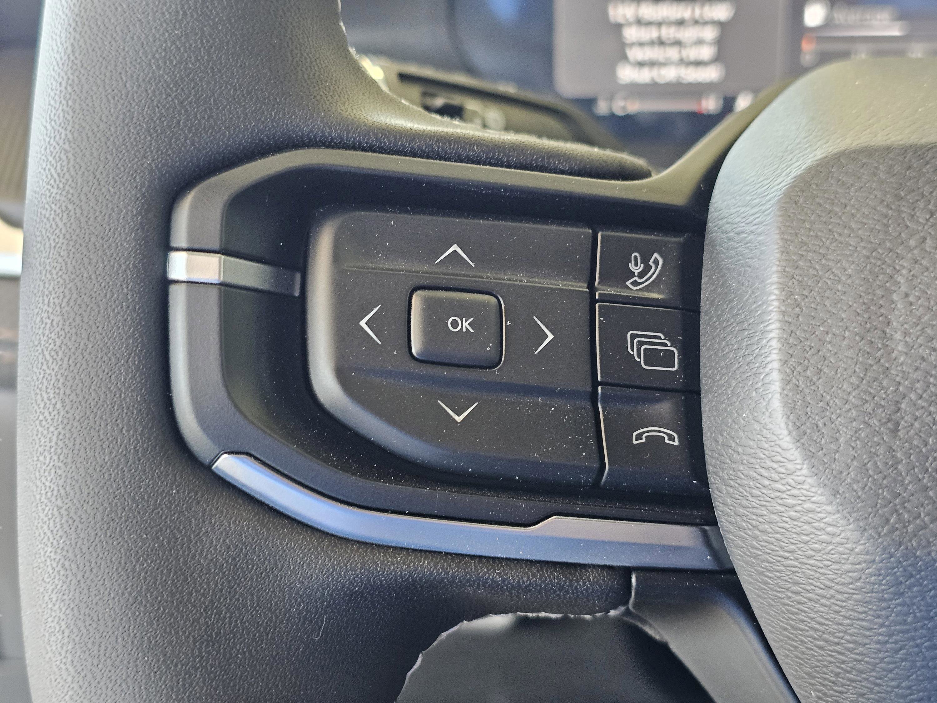 New 2026 Jeep Cherokee Overland image 21