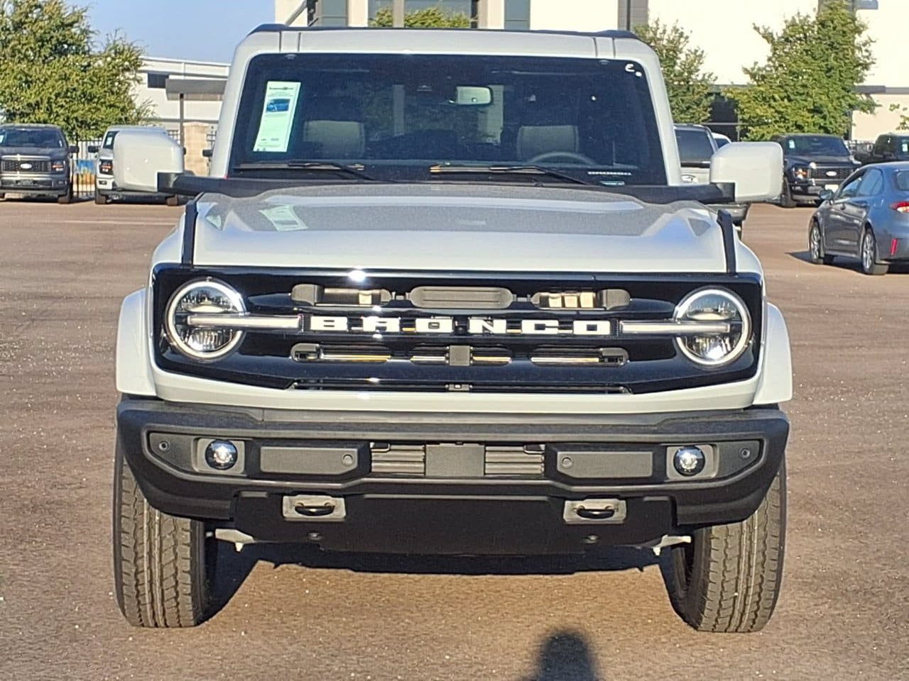 New 2026 Ford Bronco Outer Banks AWD/4WD image 2