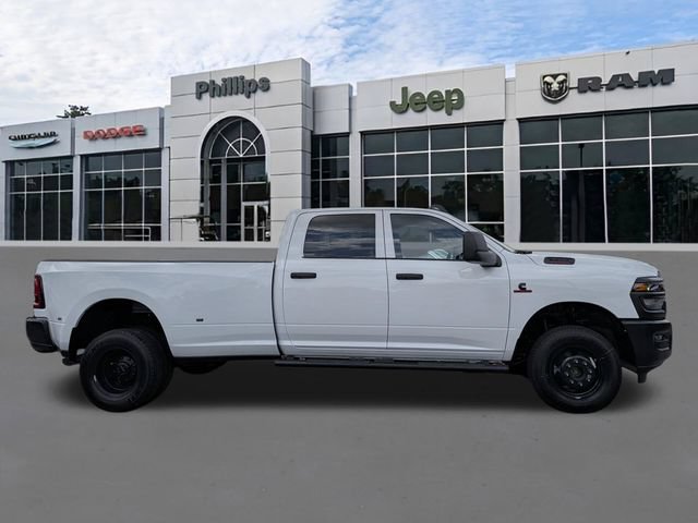 New 2026 RAM 3500 Tradesman AWD/4WD image 2