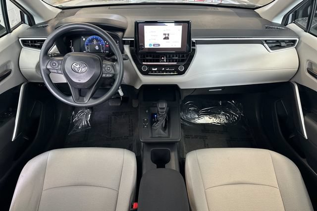 Used 2026 Toyota Corolla Cross L FWD image 15