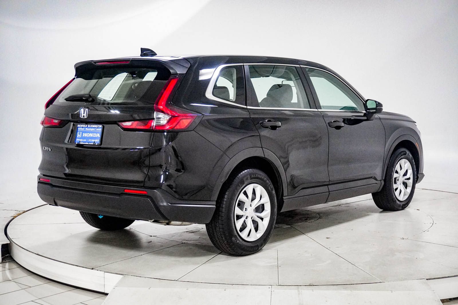 Used 2024 Honda CR-V LX image 10