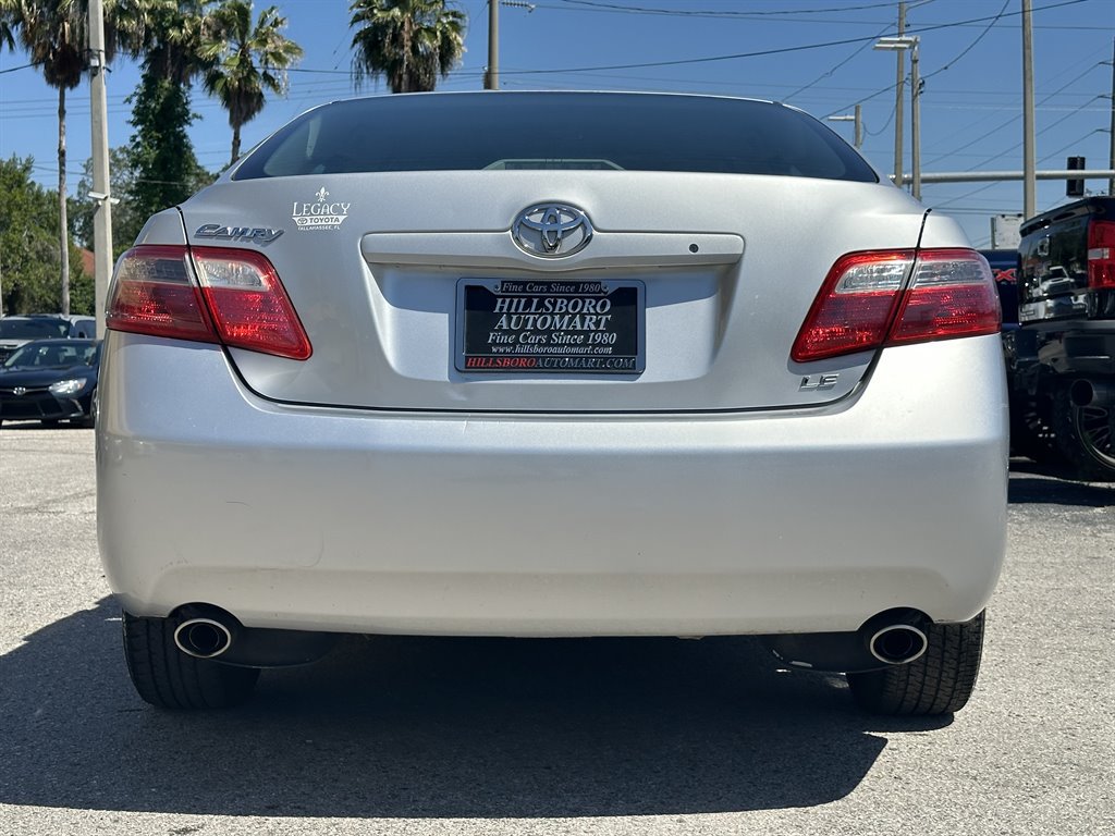 Used 2008 Toyota Camry LE FWD image 9