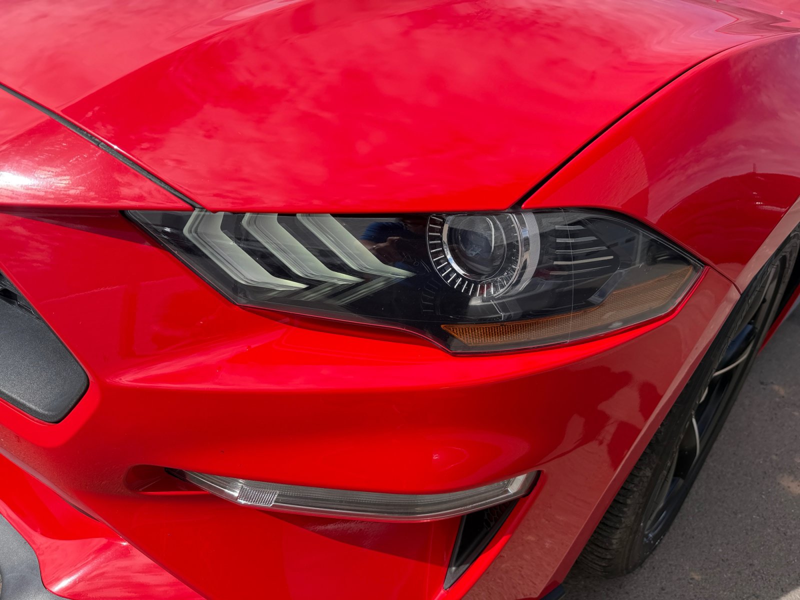 Used 2021 Ford Mustang Coupe RWD image 9