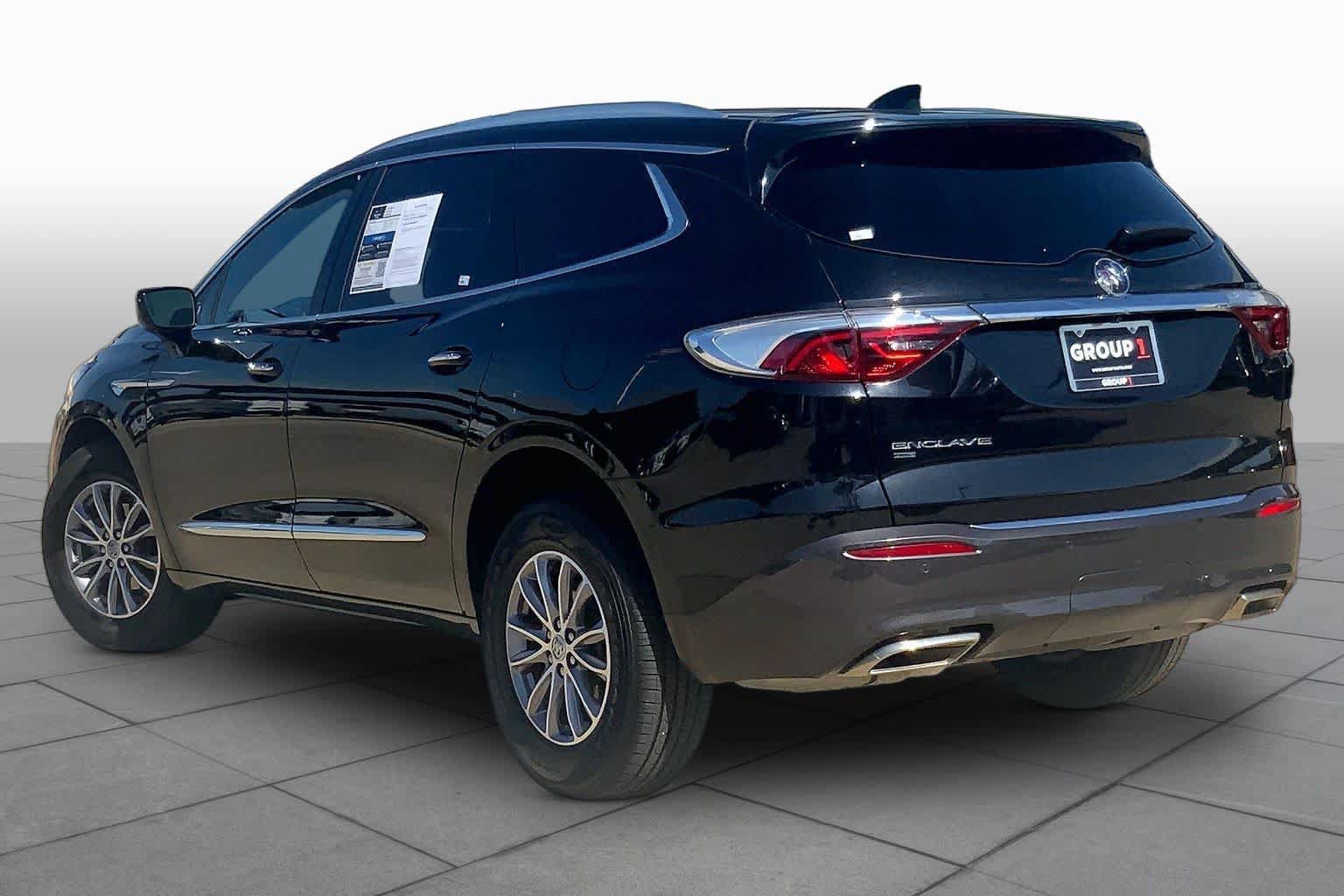 Certified 2023 Buick Enclave Essence AWD/4WD image 11