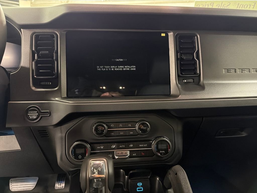 New 2025 Ford Bronco Badlands image 21