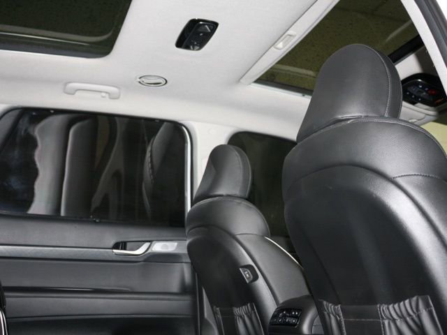 Used 2025 Hyundai Palisade Calligraphy image 7