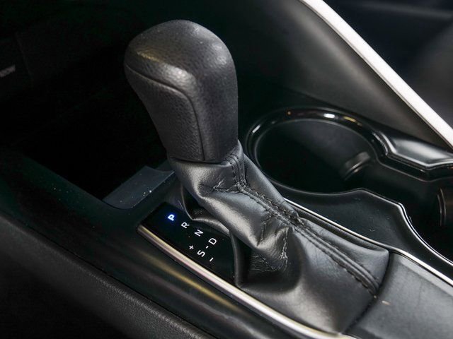 Used 2018 Toyota Camry LE FWD image 22