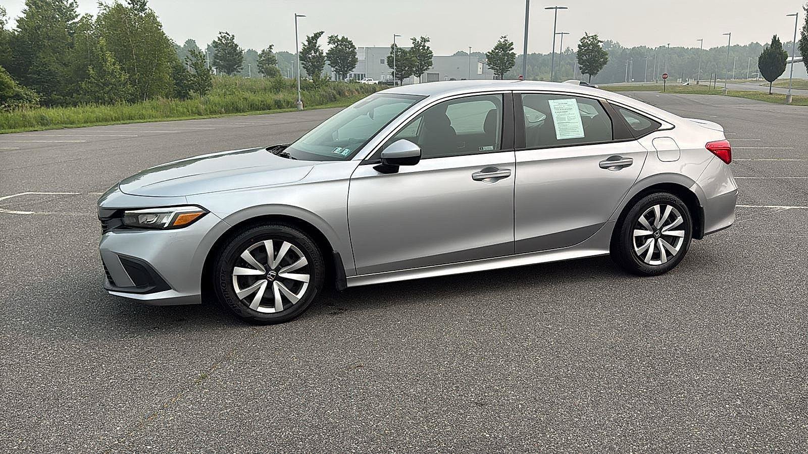 Used 2023 Honda Civic LX image 13
