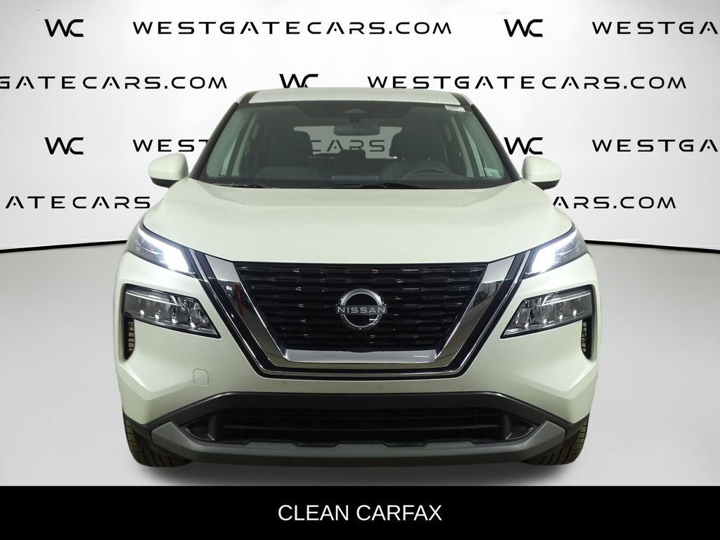 Used 2023 Nissan Rogue SV image 4