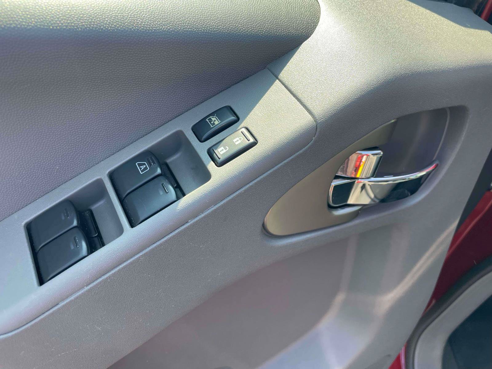 Used 2019 Nissan Frontier SV RWD image 12