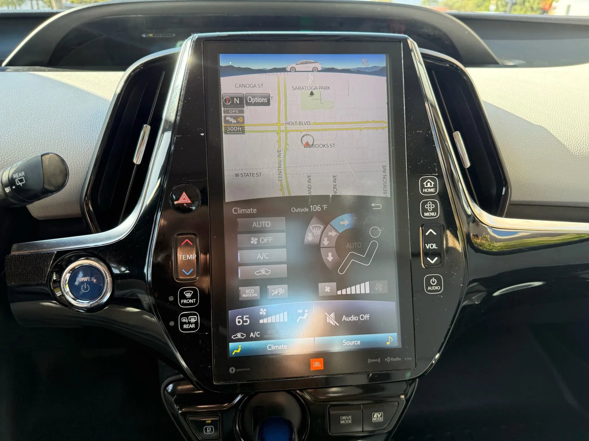 Used 2019 Toyota Prius Limited image 17