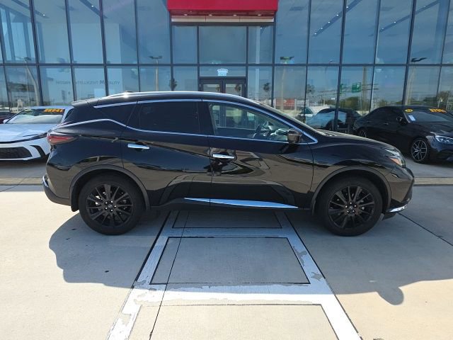 Used 2023 Nissan Murano Platinum w/ Cargo Package image 3