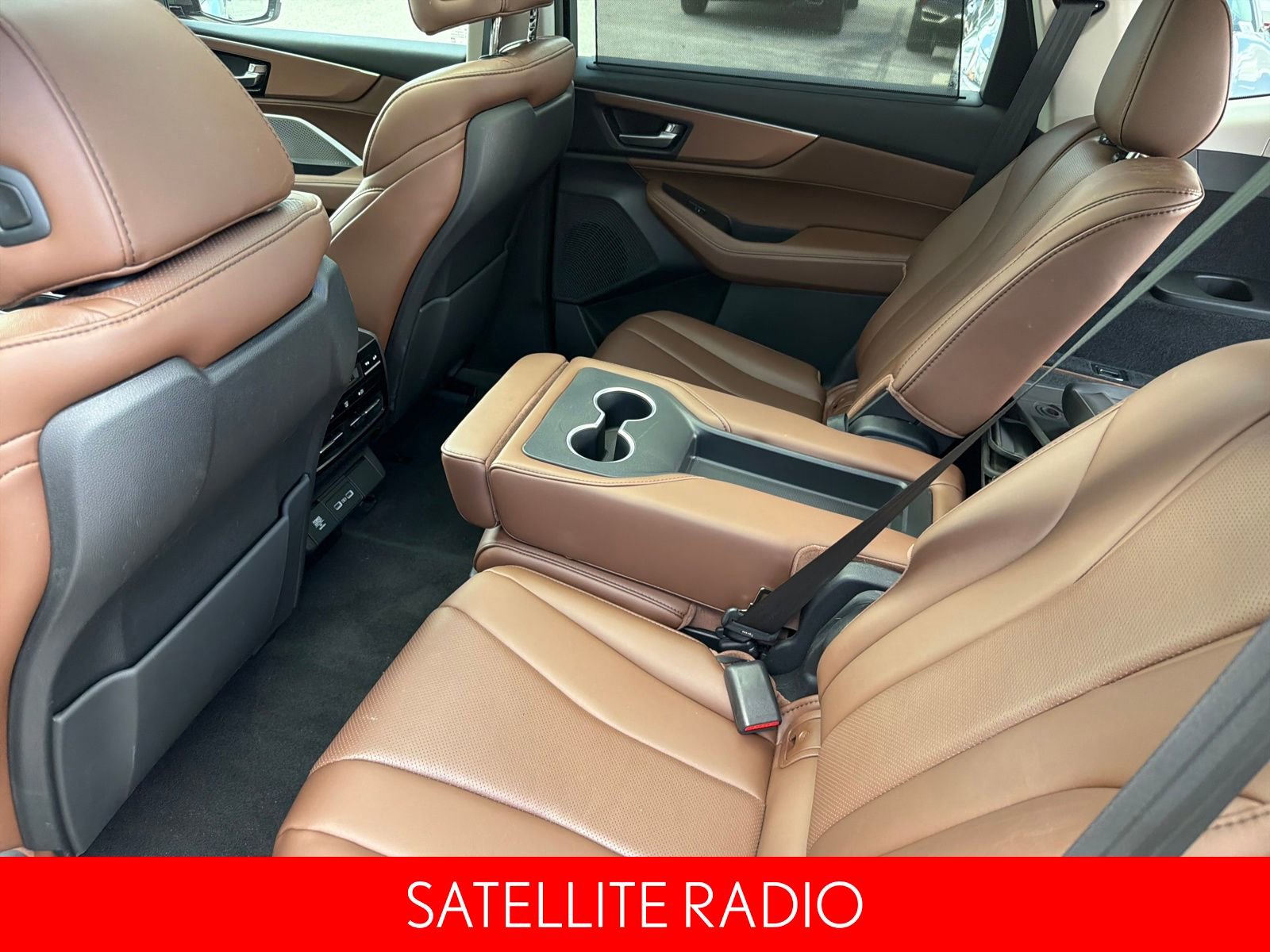 Used 2024 Acura MDX SH-AWD w/ Technology Package image 21