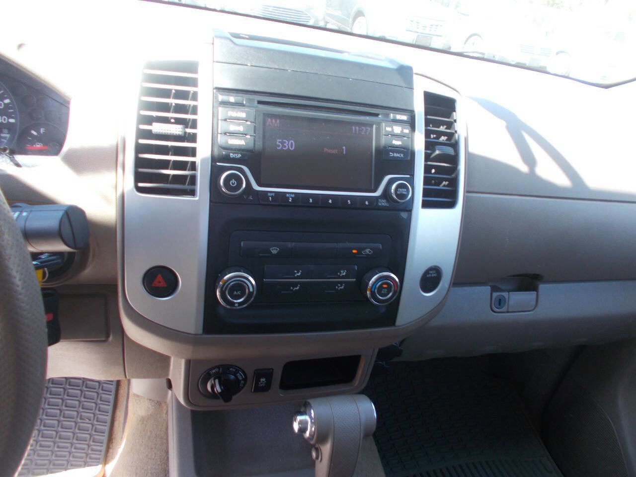 Used 2016 Nissan Frontier SV AWD/4WD image 16