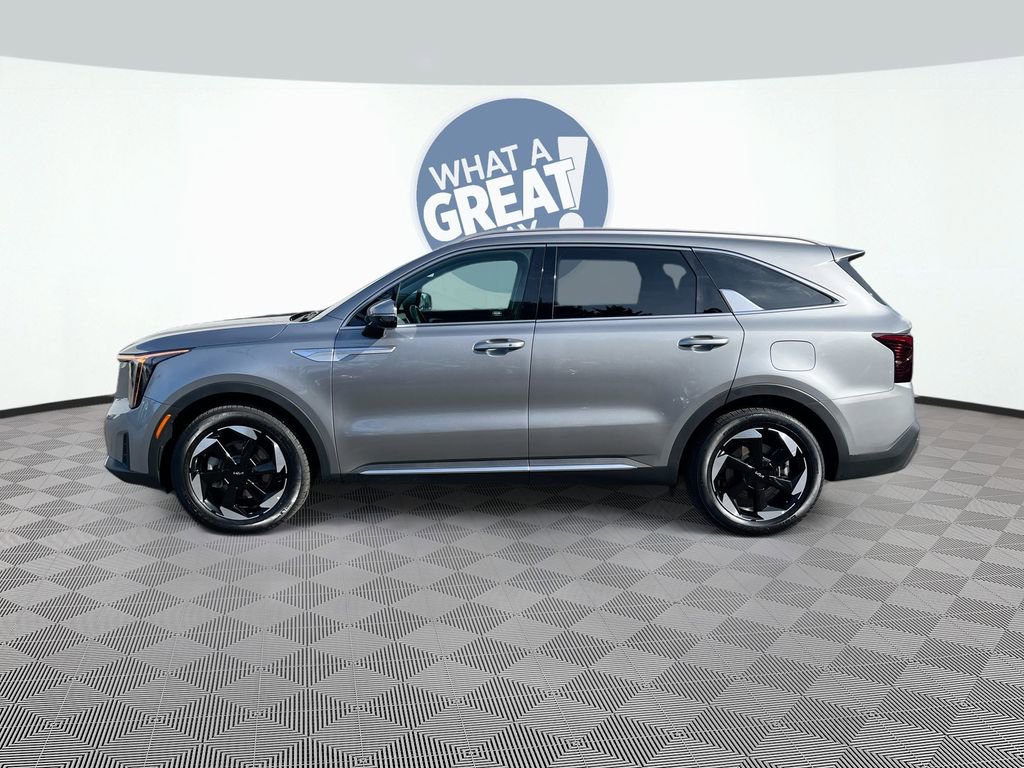 Certified 2025 Kia Sorento EX w/ EX Panoramic Sunroof Package image 9