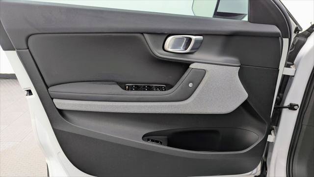 Used 2022 Polestar Polestar 2 w/ Plus Package AWD/4WD image 12