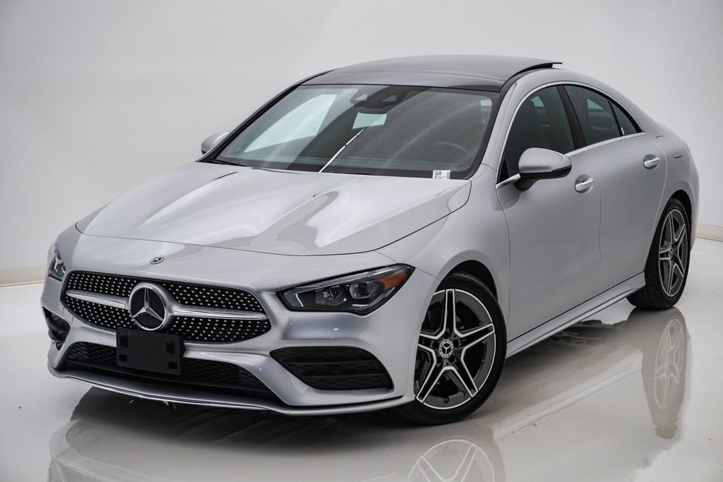 Used 2023 Mercedes-Benz CLA 250 4MATIC image 3