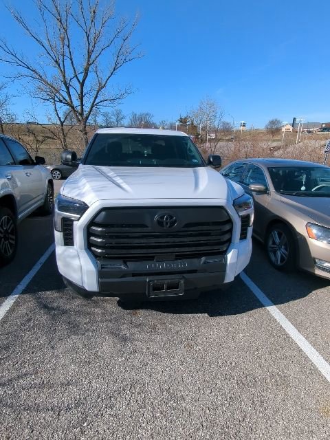 Used 2026 Toyota Tundra SR5 w/ SX Package image 3
