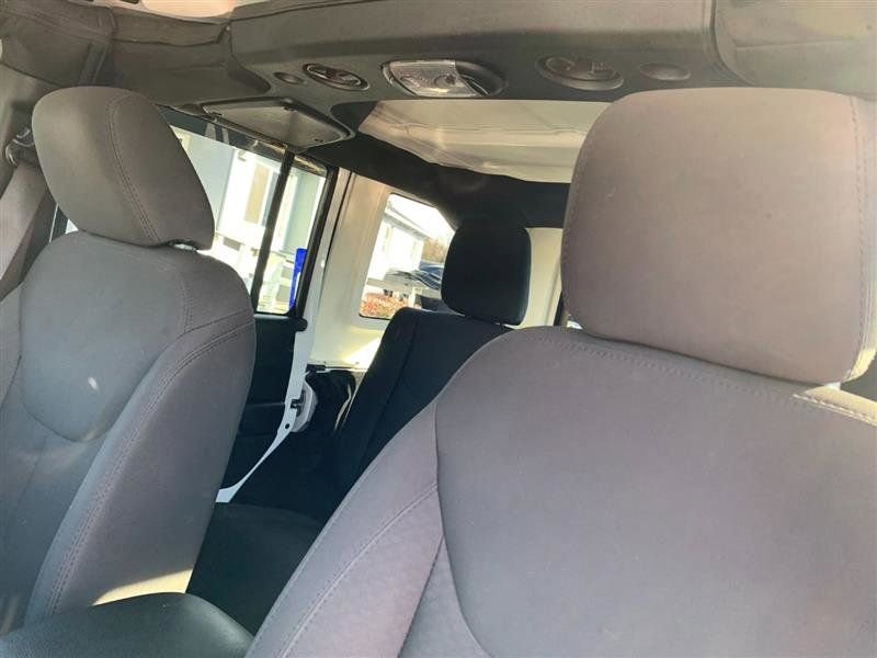 Used 2017 Jeep Wrangler Unlimited Sport w/ Connectivity Group image 15