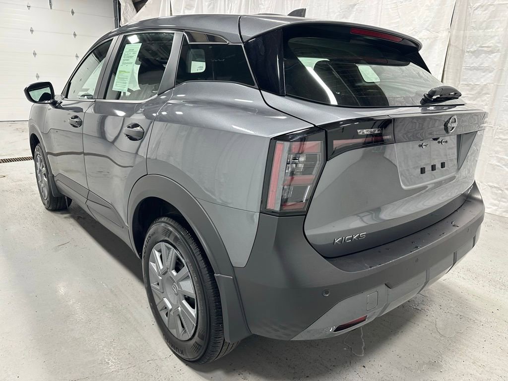 Used 2025 Nissan Kicks S AWD/4WD image 5