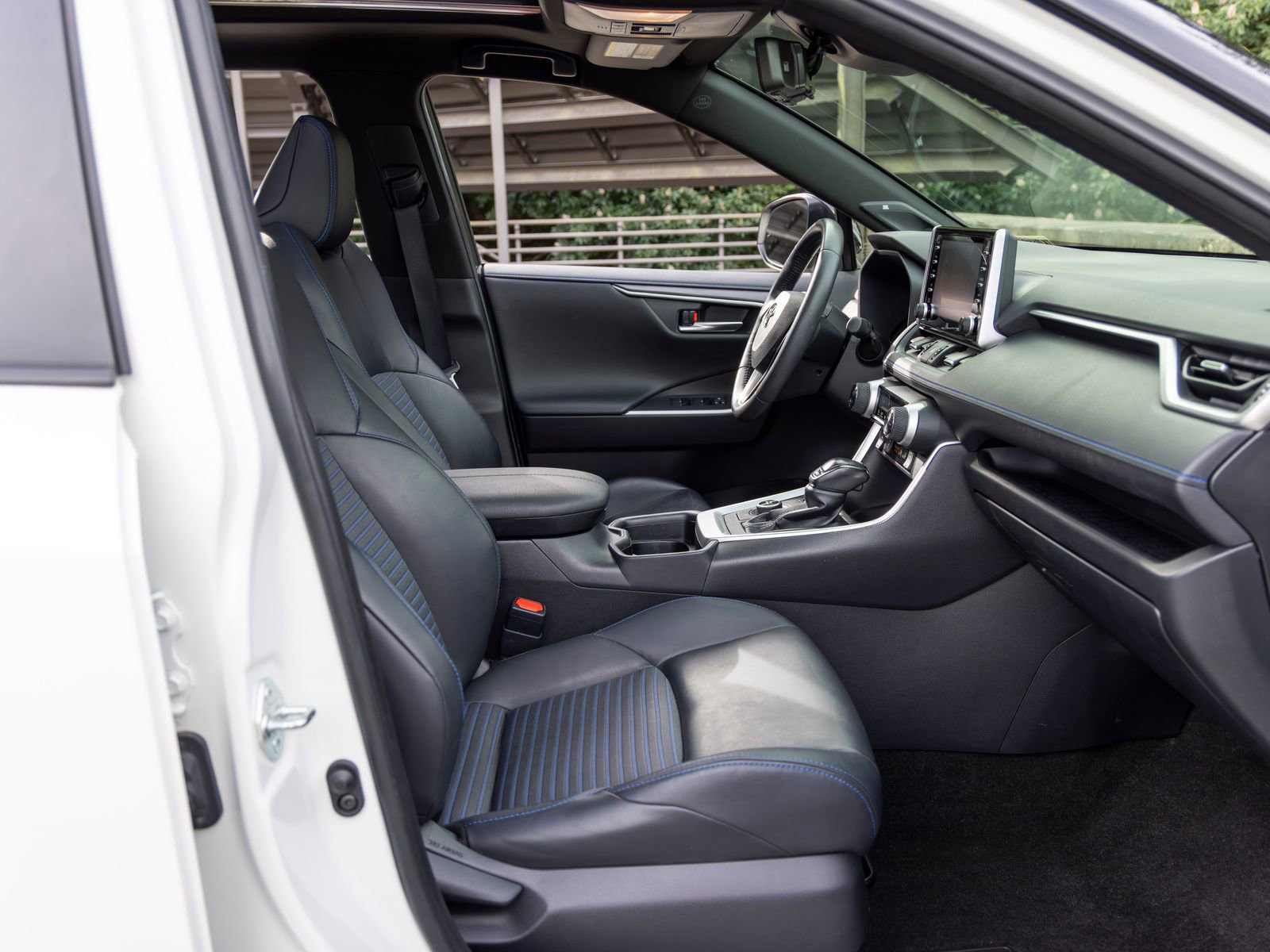 Used 2019 Toyota RAV4 XSE AWD/4WD image 58