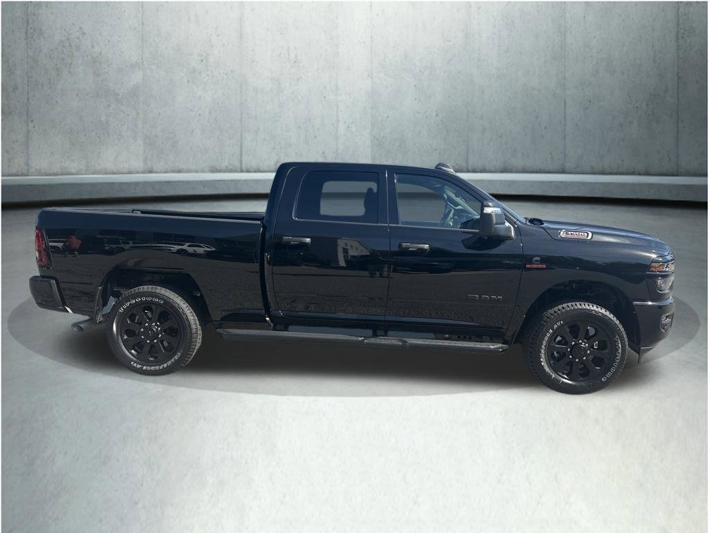 New 2026 RAM 3500 Big Horn AWD/4WD image 6