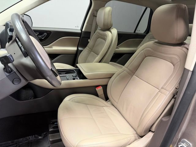 Used 2020 Lincoln Aviator Reserve w/ Equipment Group 201A image 14