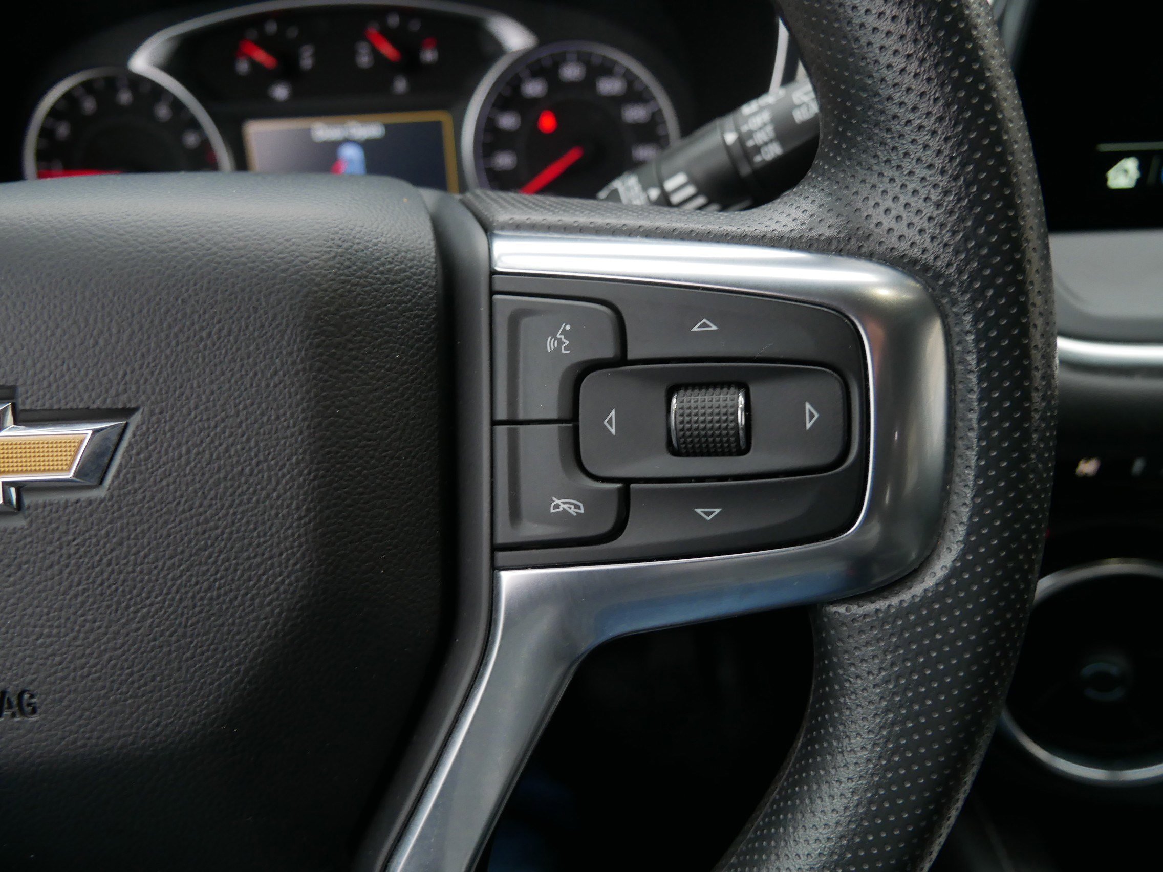 Used 2024 Chevrolet Blazer LT w/ Convenience Package image 29